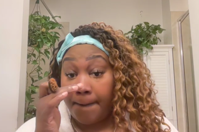 5-Minute makeup for women over 40