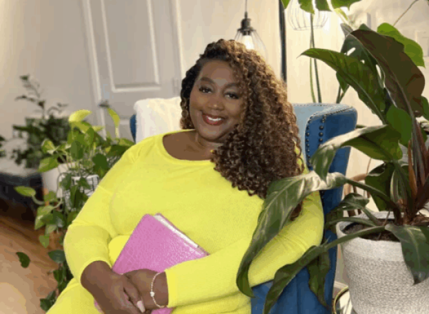 yvette-perry-banks-the-virtual-godmother